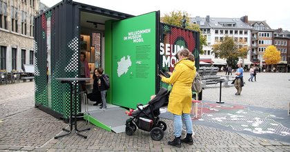 Die mobile Ausstellung MuseumMobil sucht Ihre NRW-Geschichte.